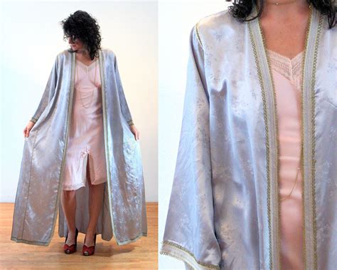 80s Metallic Silver Robe S M L Dramatic Regal Silky Floral Etsy Vintage Loungewear Vintage