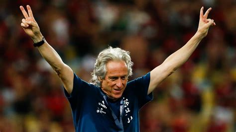 Empresário de Jorge Jesus viaja para o Rio de Janeiro para negociar