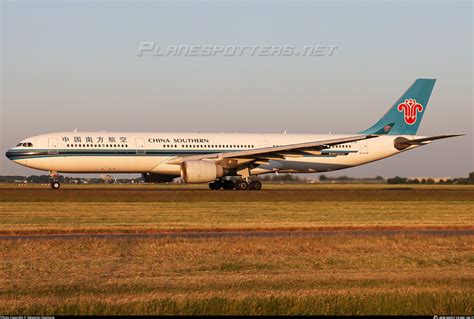 B China Southern Airlines Airbus A Photo By Sebastian