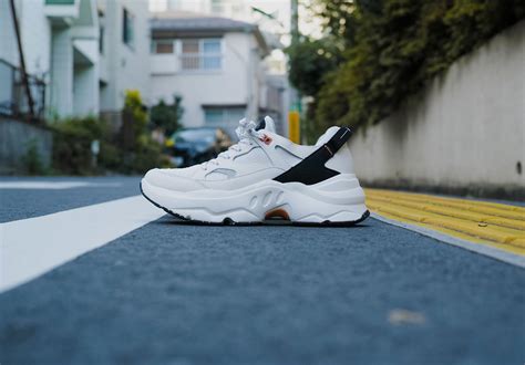b/mとは | MoonStar
