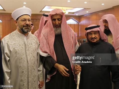 24 Saudi Grand Mufti Sheikh Abdul Aziz Stock Photos High Res Pictures