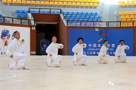 易筋经、五禽戏州九运会职工类健身气功比赛在民族体育馆举行澎湃号·媒体澎湃新闻 The Paper