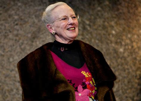 Drottning Margrethe gick på teater i London | Svensk Dam