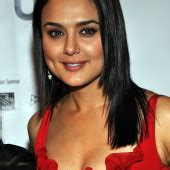 Preity Zinta Nude Pictures Onlyfans Leaks Playboy Photos Sex Scene Uncensored
