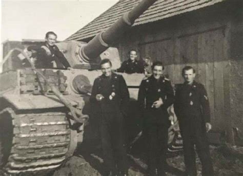 Pz Kpfw Vi Tiger Ausf E From The S Pz Abt In Eastern Front