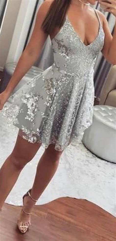 Silver Short Spaghetti Straps V Neck Mini Lace Homecoming Dresses For