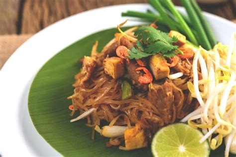 Pad Thai Una Receta Joven Ideal Para Cualquier Poca Del A O Manjares