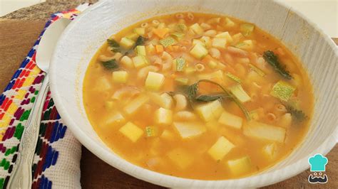 Sopa de coditos con verduras Receta FÁCIL