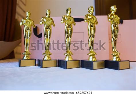 Figurines Naked Men Laurel Wreath Their Stock Photo 689257621 Shutterstock