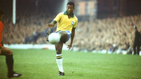 Pele Wallpapers - Top Free Pele Backgrounds - WallpaperAccess