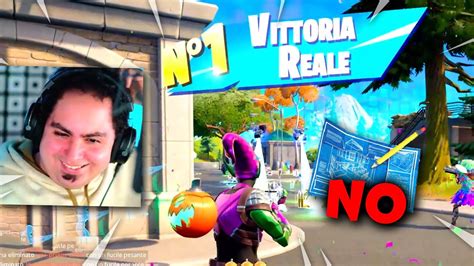 Lyon Gioca A Fortnite Senza Costruzioni Per La Prima Volta In Live