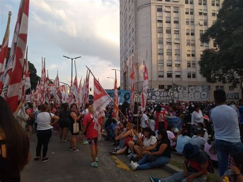 Organizaciones De Izquierda Protestan En El Centro Porteño Noticias