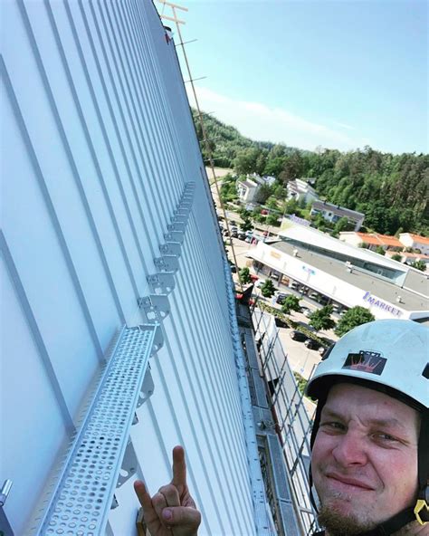Решетчатые снегозадержатели ORIMA® - Nordic Roofs