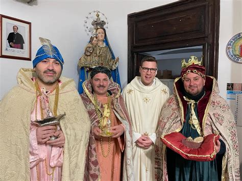 LA BEFANA E I RE MAGI Corrispondenza