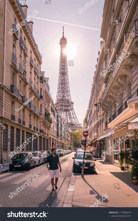 Paris France September 2018 Street View Stock Photo 1177086019