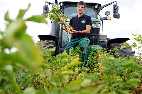 Ausbildung zum Landwirt Agrargenossenschaft Bad Dürrenberg e G