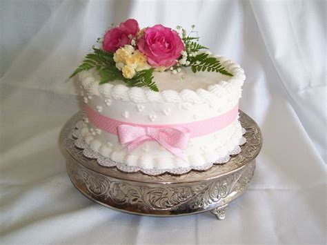 Fresh Flower Birthday Cake In Pink