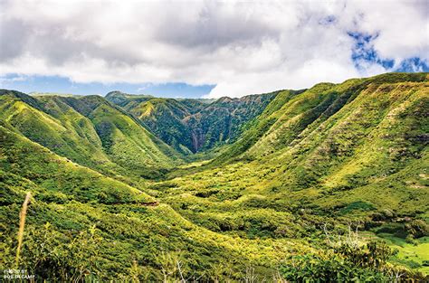 Hiking Hālawa | Hālawa Molokaʻi | Halawa Molokai, Hawaii