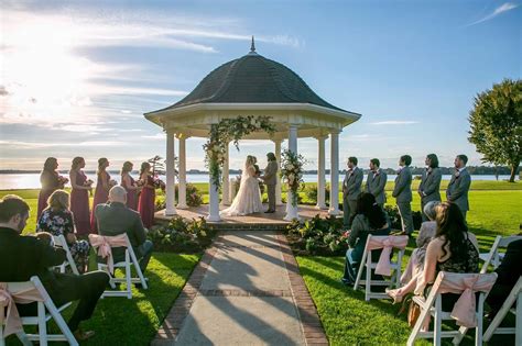 Waterfront Wedding Venues - WeddingWire