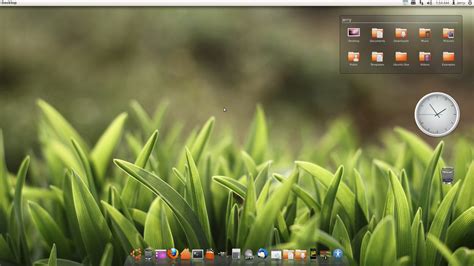 My semi custom Ubuntu desktop by JDL16 on DeviantArt