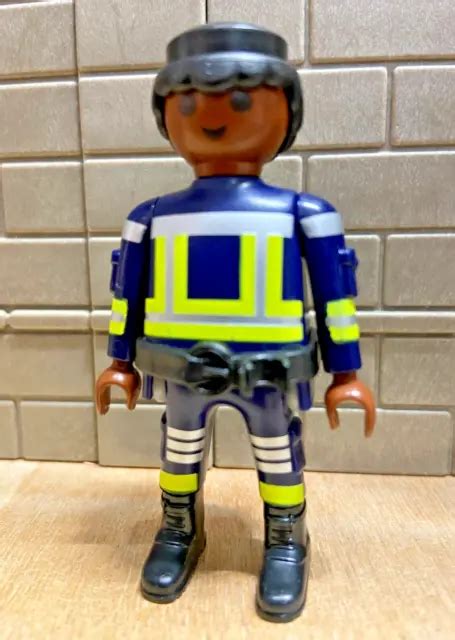 PLAYMOBIL PERSONNAGE POLICIER Gendarme Pompier 74B Pour CUSTOM RARE