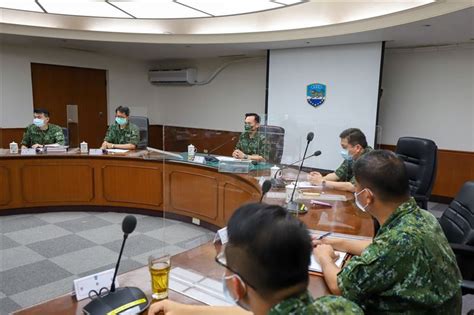 陸勤部指揮官主持端節連假軍紀安全宣教 囑落實防疫 軍聞 陸勤部指揮官主持端節連假軍紀安全宣教 囑落實防疫 青年日報