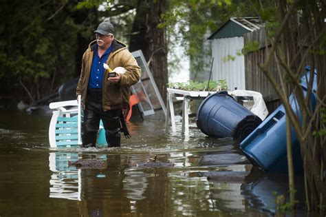 Mass Evacuations As Two Michigan Dams Burst Sending Raging Floodwater