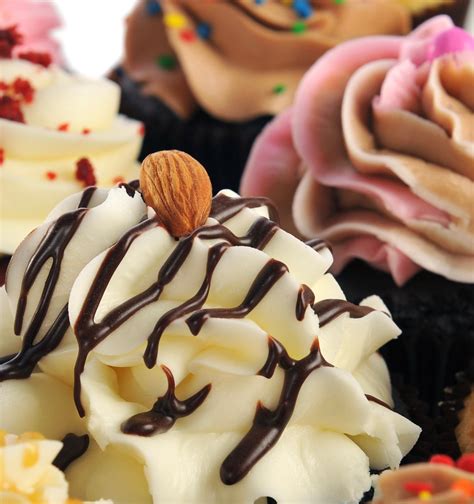 Colossal Bakery Orders Colossal Cupcakes