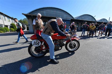 Rombano I Motori Alla Schiranna Il Raduno Aermacchi FOTO VareseSport