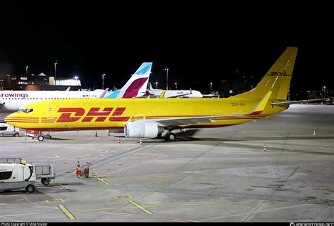 EC IXO DHL Aviation Boeing 737 883 BDSF WL Photo By Mike Snyder ID