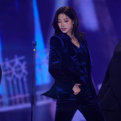 kazuha le sserafim dance skills