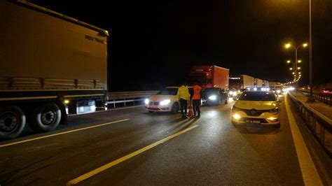 Anadolu Otoyolu Kocaeli Ge I Inde Trafik Kazas Ula M Aksatt