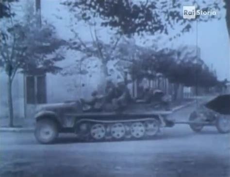 IMCDb Org 1937 DEMAG D 7 L Zgkw 1t Sd Kfz 10 In I Ragazzi Di