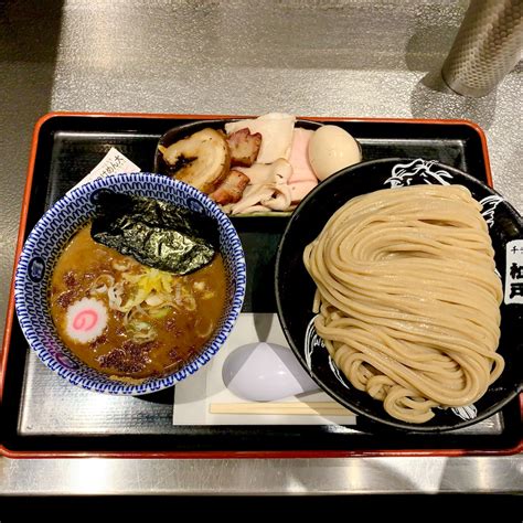 B 松戸富田麺絆！あの松戸の大人気店とみ田のつけ麺を東京駅横のkitte丸の内で食べられる時代 これはとある100kgオーバーの男が