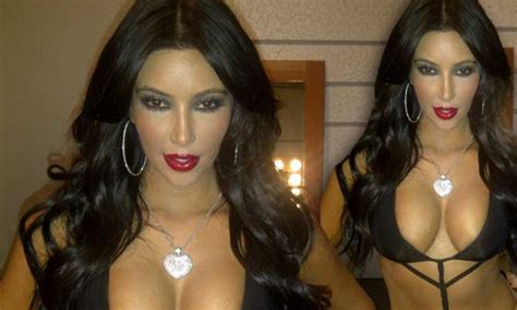Kim Kardashian S Tweet Picture Shows Off Her Figure In A VERY Raunchy Bikini Daily Mail Online
