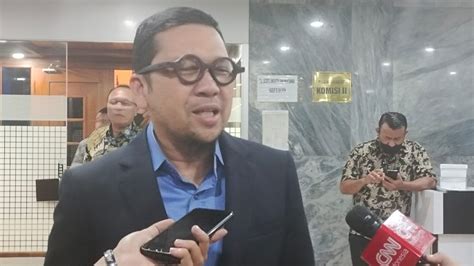 Dpr Pertanyakan Wacana Perpanjangan Masa Jabatan Kades Dan Gubernur