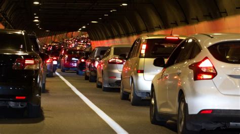 Unfall Auf Der Autobahn A Sorgt F R Stau I Zentralplus