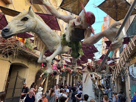 El carrer Verdi guanya el concurs de guarnits de les festes de Gràcia