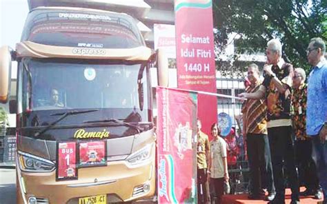 Sebanyak Pedagang Warmindo Ramaikan Mudik Gratis Indofood