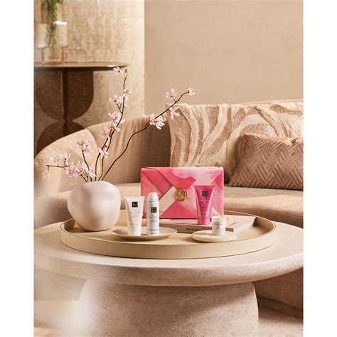 Rituals The Ritual Of Sakura Small Gift Set Fredrik Louisa