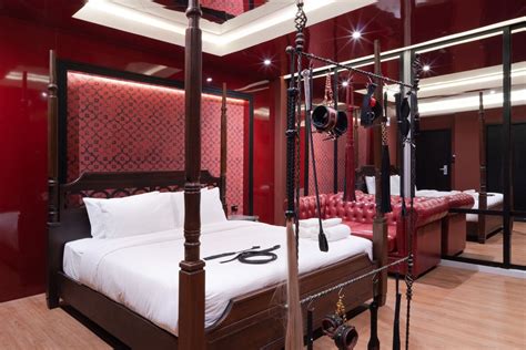 Bangkok hotel launches Fifty Shades of Grey theme room | Thaiger