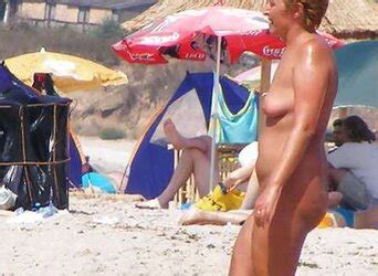 Mature Naturist Gals ZB Porn