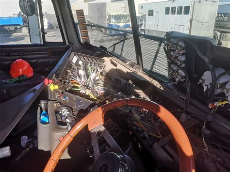 All Of This Just For An Air Leak Fuck You International R Justrolledintotheshop