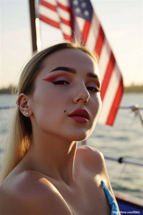 MarvelCharm TeenMarvel Sabinatomkova Nude Leaks OnlyFans OnlyFans Fapellino