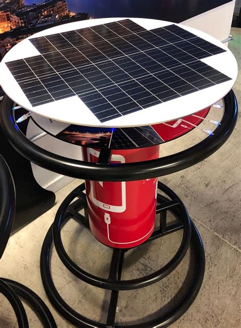 Enjoy Outdoor Events With Solar Charging Tables Power Up