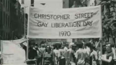 Persecuciones Y Redadas Un Latino Recuerda C Mo Era Ser Gay Hace M S De A Os Cuando La