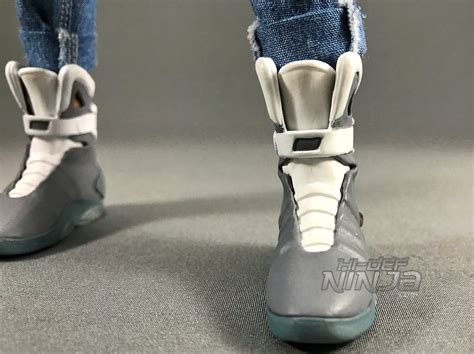 A Review Of Hot Toys Marty McFly Figure From BACK TO THE FUTURE Part II Sideshow