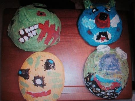 A-klasse 6: Maskers van papier maché