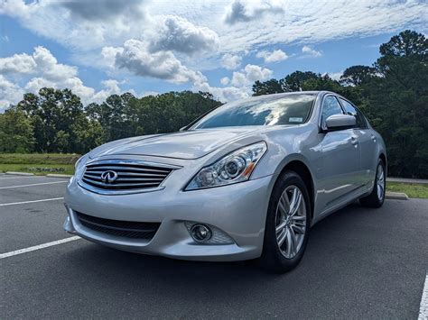 2015 Infiniti Q40 for Sale by Owner in Raleigh, NC 27617