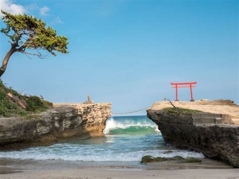 15 Best Beaches in Japan to Visit During Summer Season